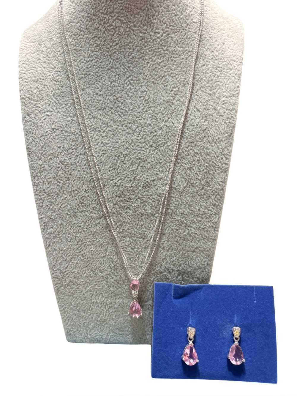 Avon 2006 Pink Pear Crystal Necklace & Earring Gift Set NWT Silver Tone